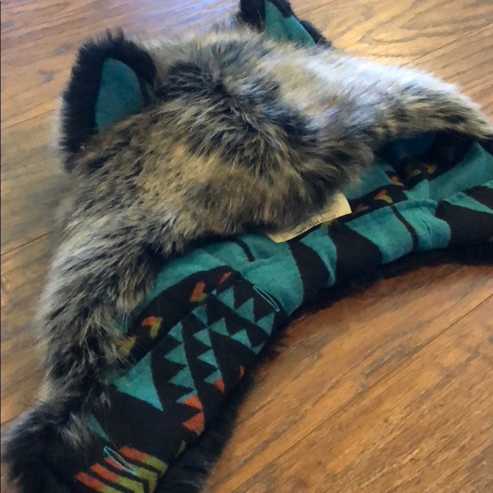 Official Greywolf Spirithood (halfhood)